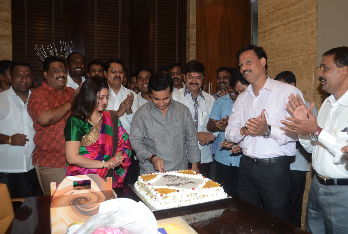Swabhimaan Sanghtana President Nitesh Narayanrao Rane Birthday Celebration in Mumbai.