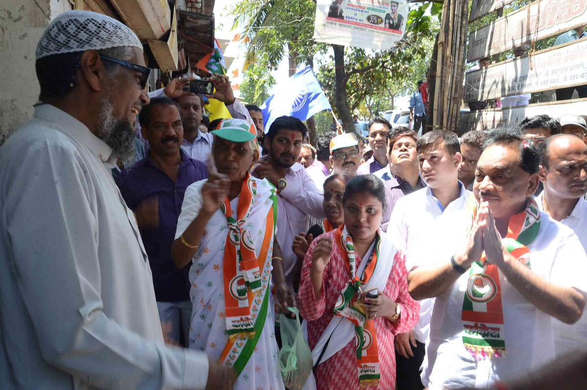 176-Bandra(E) Assembly Constituency Congress-NCP Candidate Narayanrao Rane Rally From Jaihind Nagar To Nirmal Nagar Bandra.