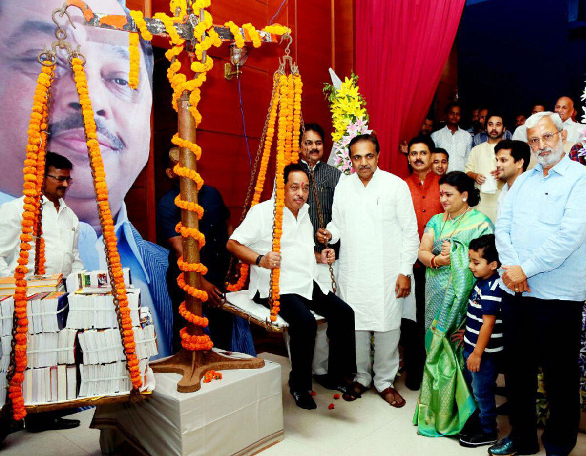 Former Chief Minister & Congress Party Leader Narayanrao Rane on his Birthday.
