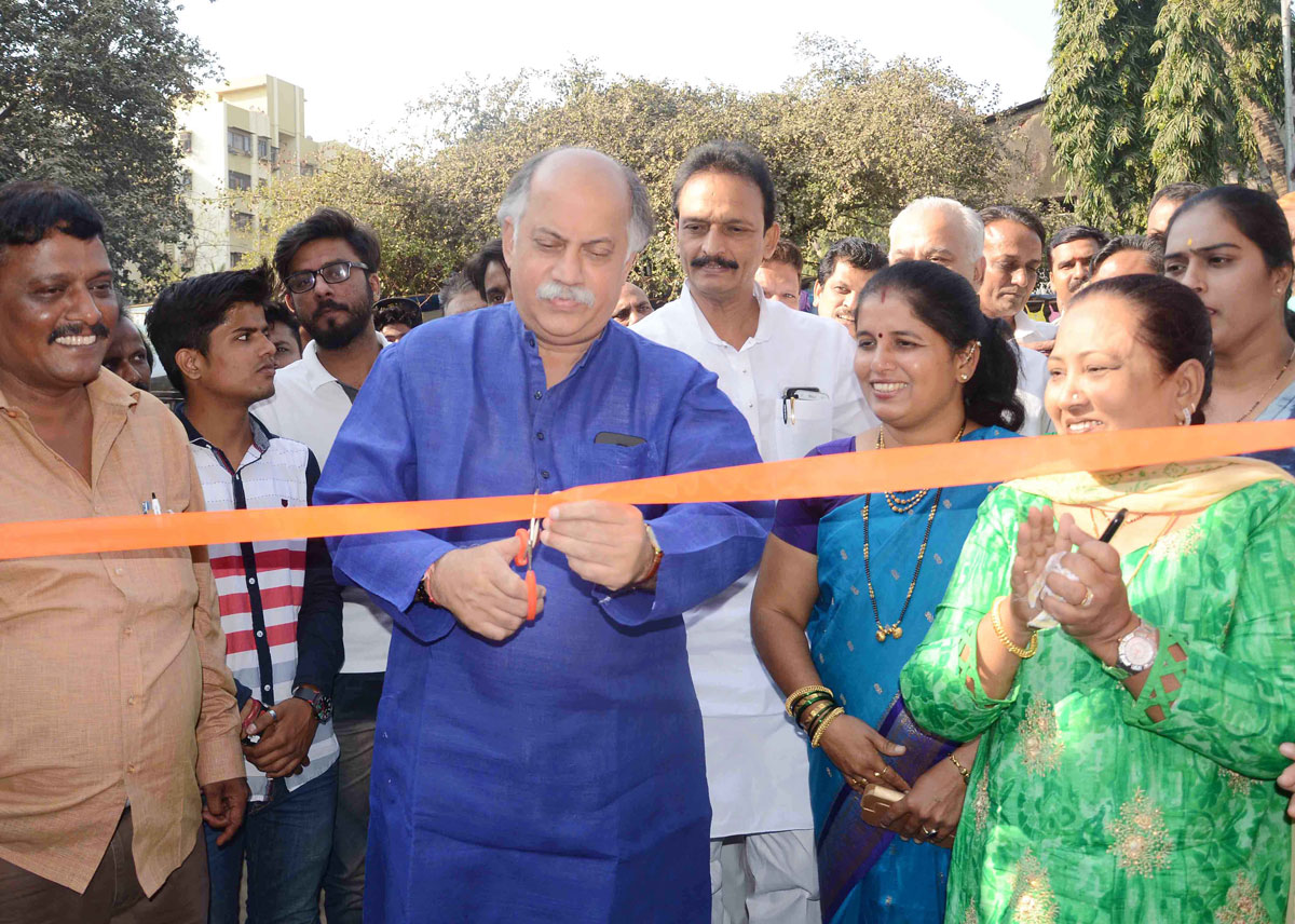 Former MP & Former Union Minister Gurudas Kamat Inaugurates Candidates Election OffIce in North-West Assembly Mumbai.