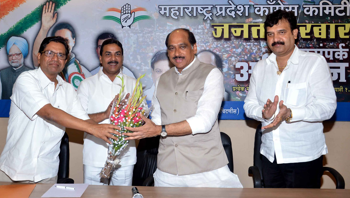 MINISTER ARIF NASIM KHAN IN JANTA DARBAR AT GANDHI BHAVAN.
