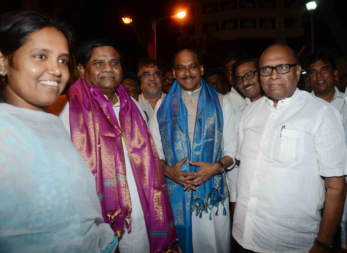 NEWLY APPOINTED MUMBAI CONGRESS PRESIDENT PROF. JANARDAN CHANDURKAR AT CHAITYA BHOOMI DADAR.