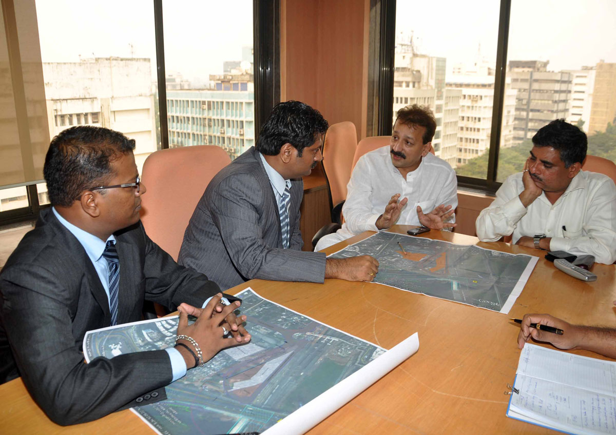 MLA BABA SIDDIQUE AT MMRDA OFFICE BANDRA.