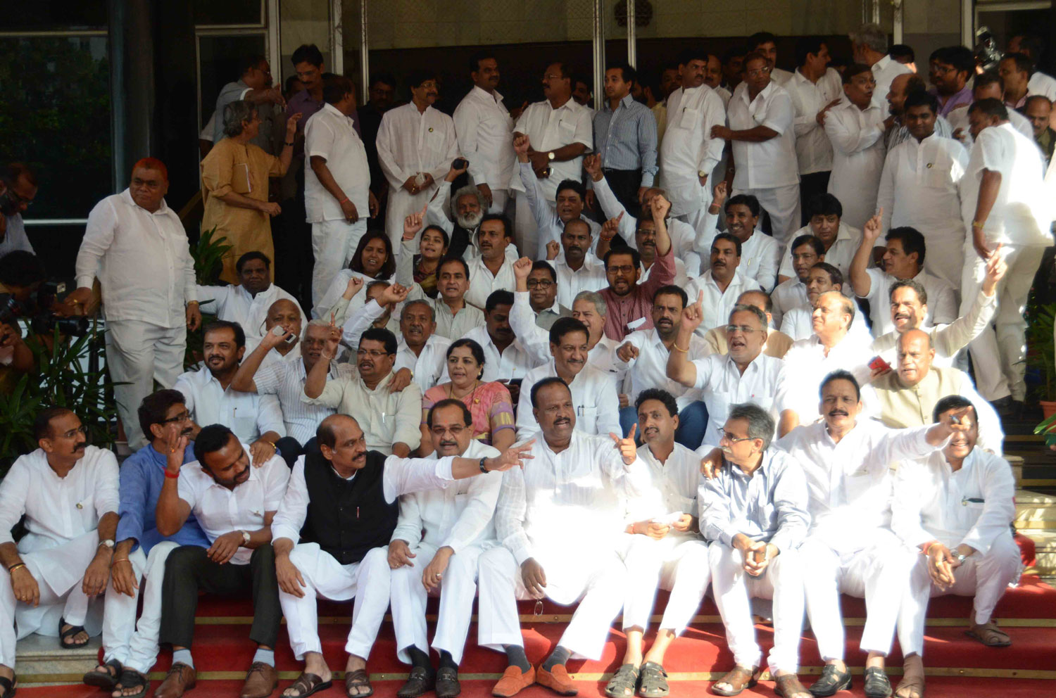 Congress MLA's Protest Against BJP Government on 3rd Day Assembly Session at Vidhan Bhavan Mumbai.