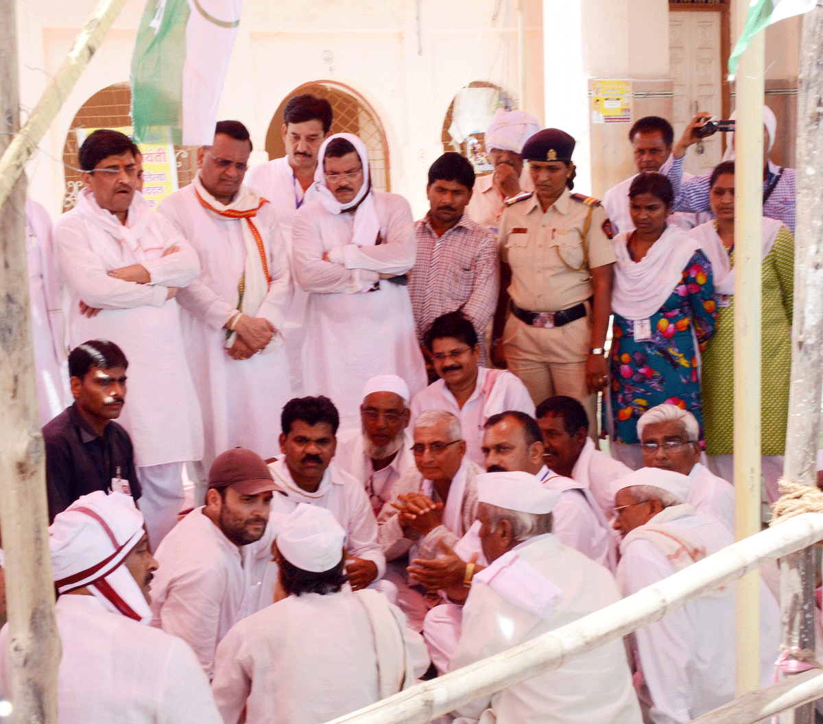 Congress Yuva Leader MP Rahul Gandhi visited Villages in Vidharba Maharashtra.