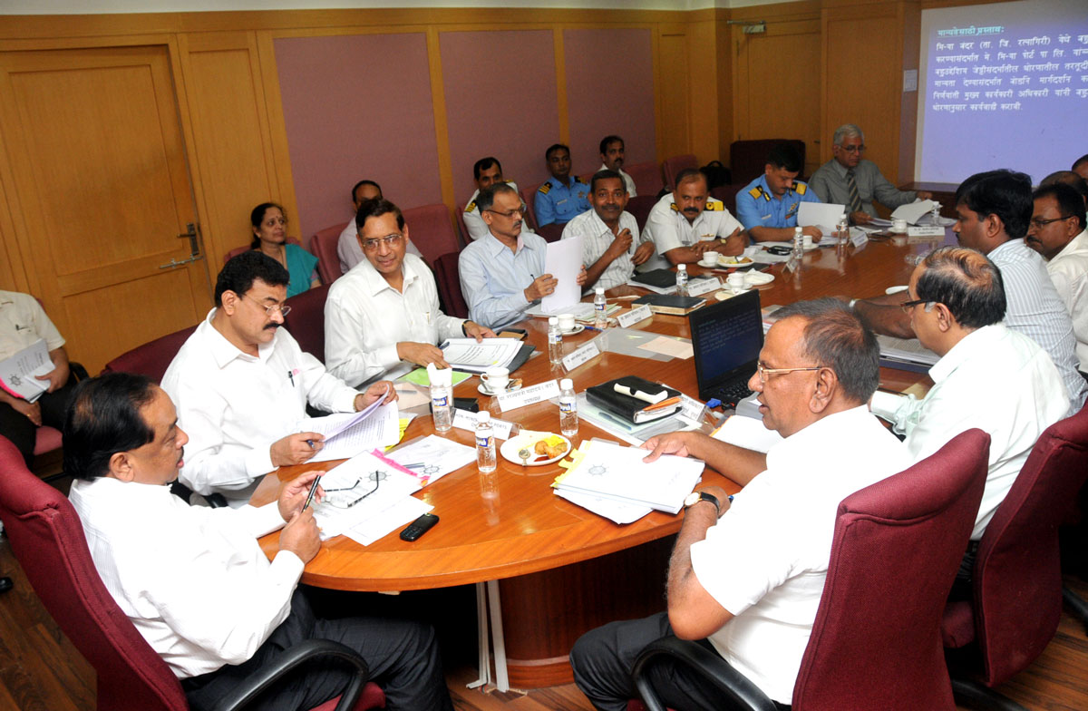 MINISTER NARAYANRAO RANE & STATE MINISTER BHASKAR JADHAV AT MANTRALAYA.
