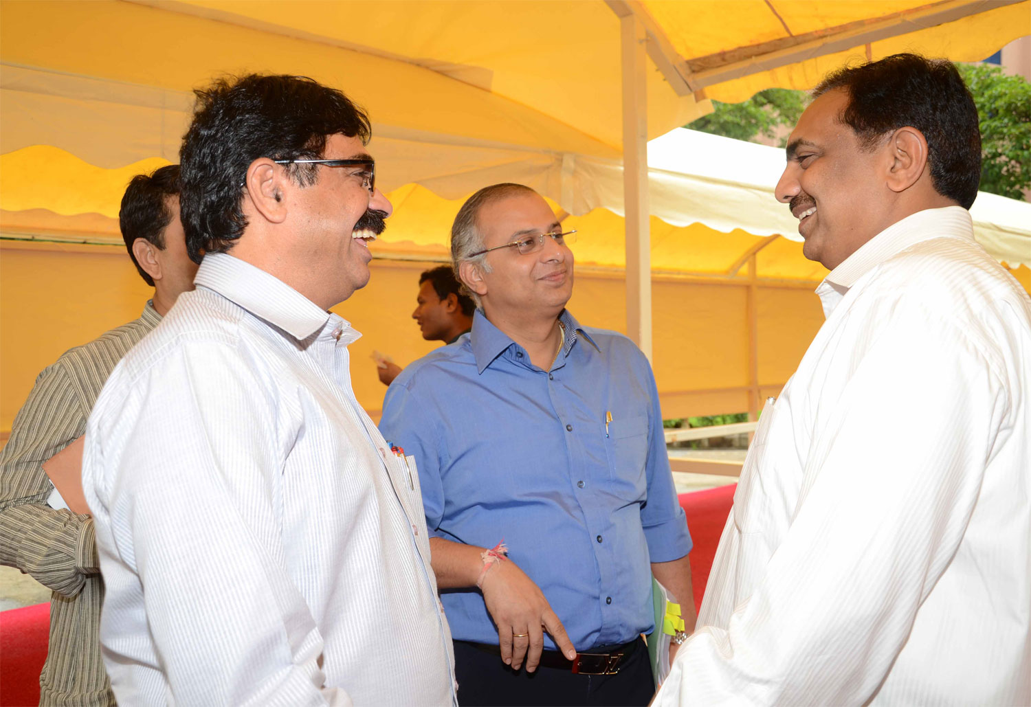 MNS MLA MEETS GUARDIAN MINISTER JAYANT PATIL AT  VIDHAN BHAVAN.