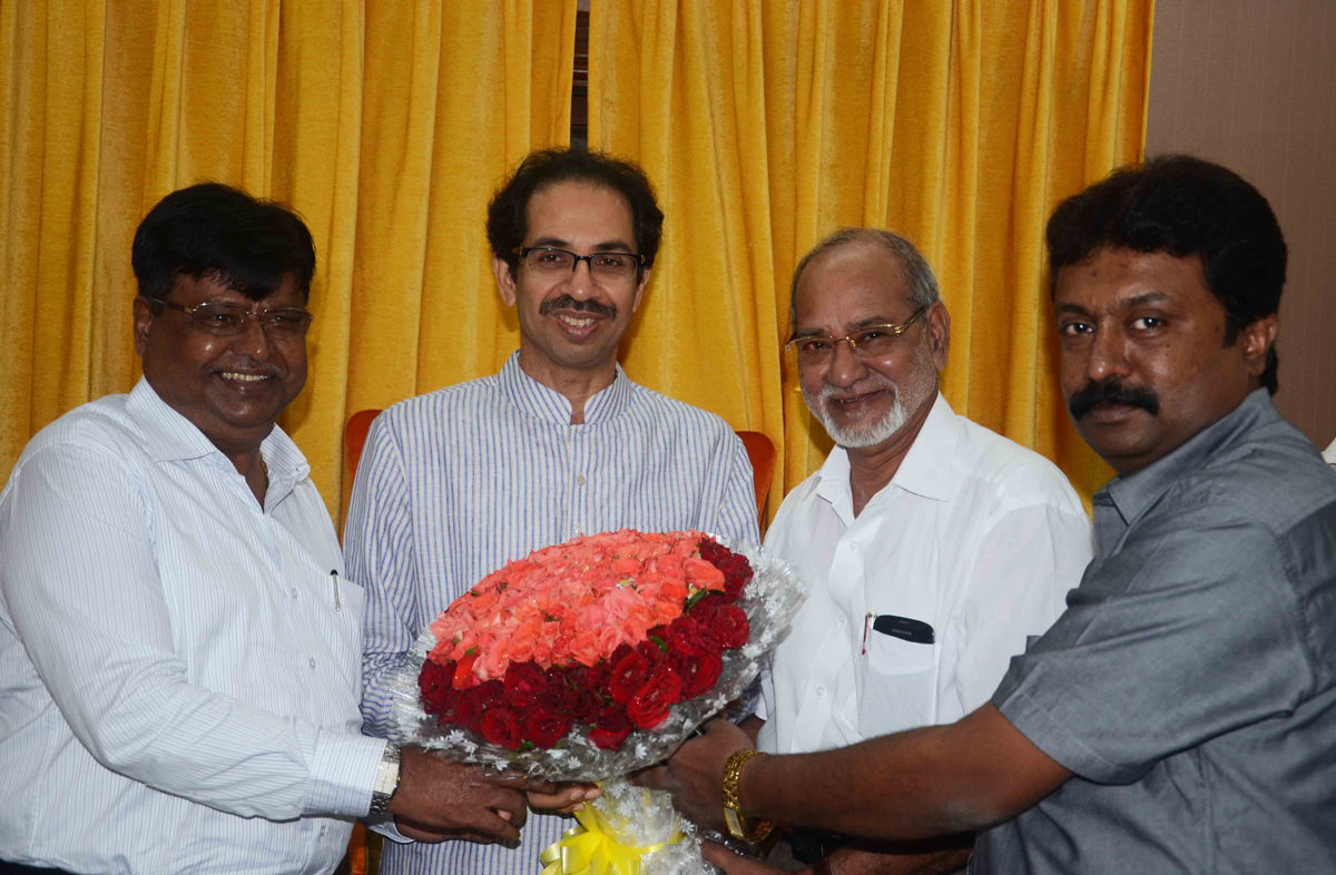 RPI LEADER'S MEETS SHIVSENA PRESIDENT UDHAV THAKRE AT MATOSHRI  BUNGLOW BANDRA.