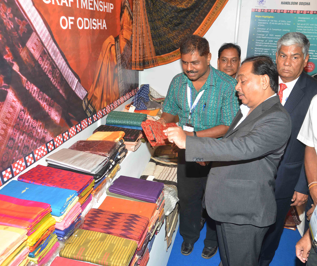 MINISTER NARAYANRAO RANE AT WTC DURING 3RD GES AT WTC.