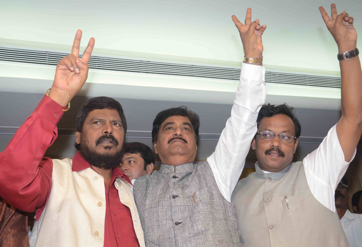 Mahayuti Celebration On Declaration Of RPI Chief Ramdas Athawale As Rajya Sabha (MP) Candidate.