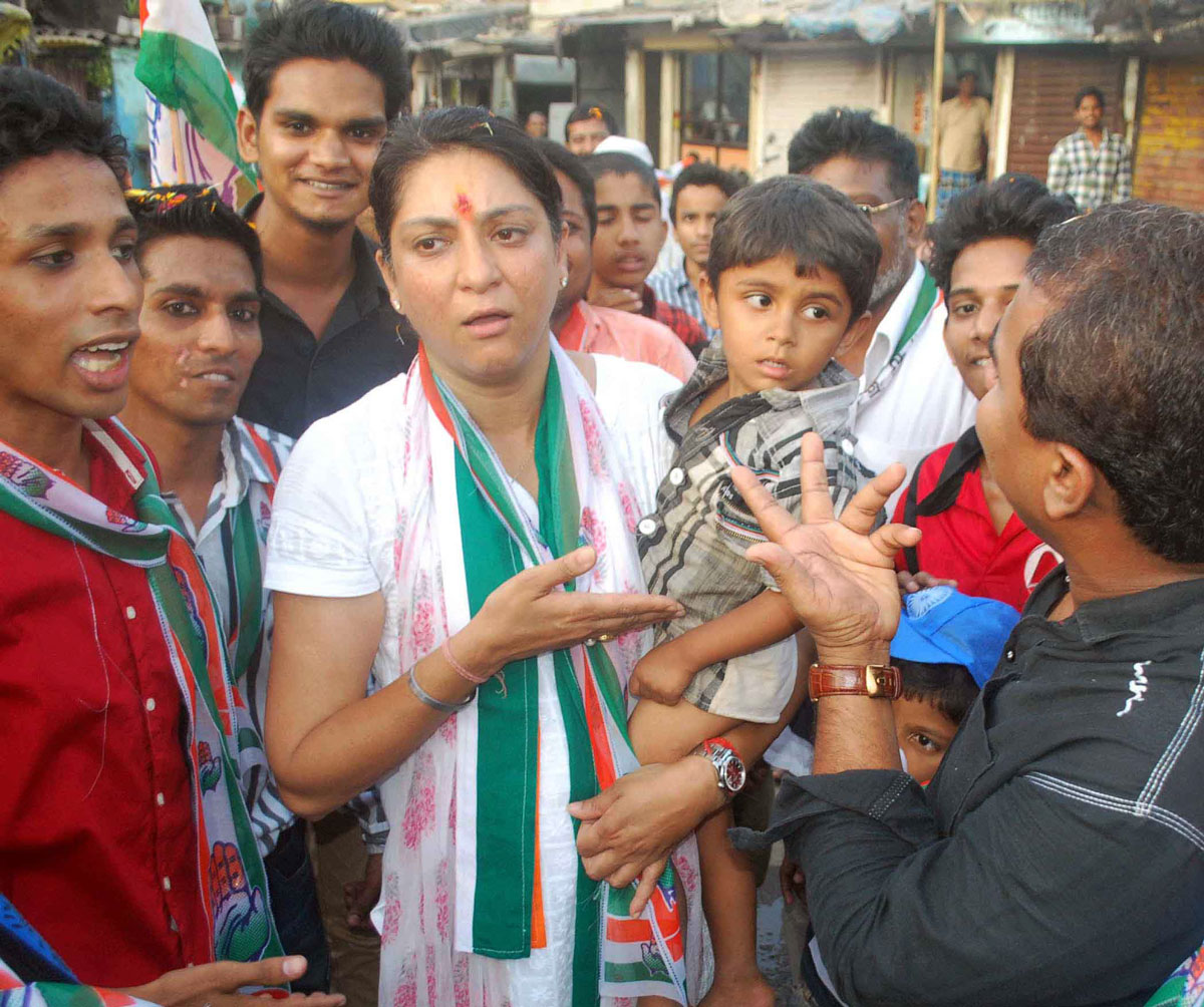 Election Campaign Rally & Padyatra of MP. Candidate Priya Dutt.