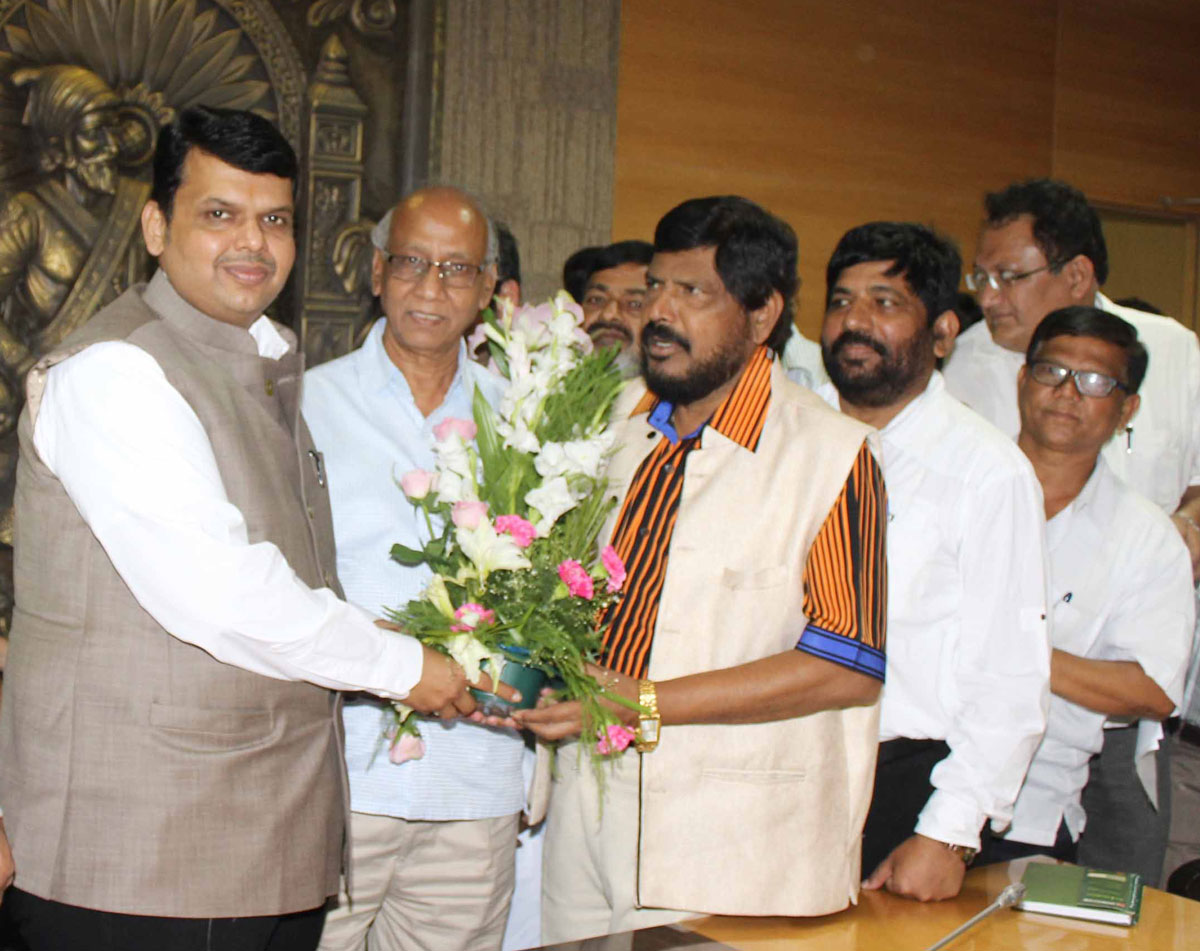 RPI Leader Ramdas Athawale Meets Chief Minister Devendra Fadnavis at Vidhan Bhavan.