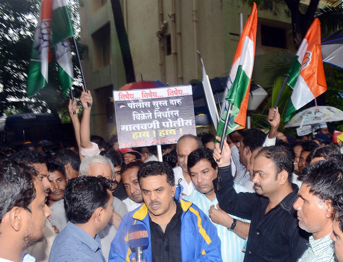 Mumbai Congress President Sanjay Nirupam at Malwani Police Station.