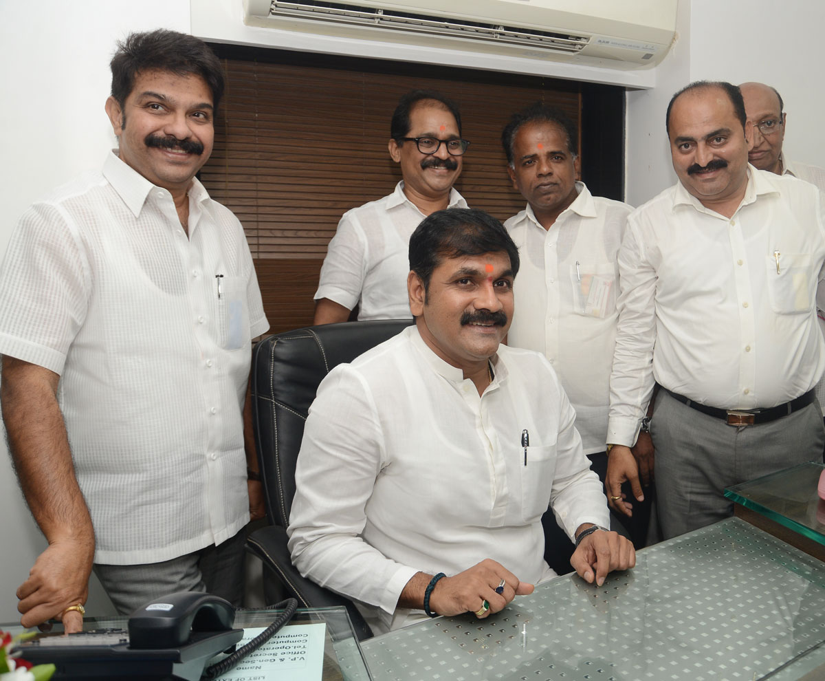 Newly Appointed NCP Mumbai President Sachin Ahir took Charge.