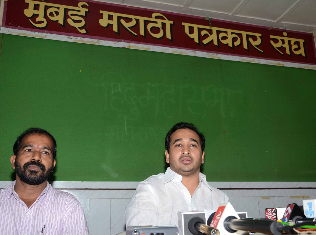 SWABHIMAN SANGHATNA PRESIDENT NITESH RANE IN PRESS CONFERENCE AT MUMBAI MARATHI PATRKAR SANGH.