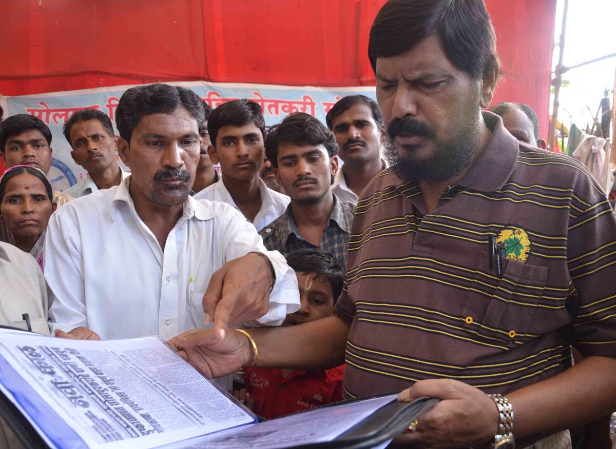 RPI PRESIDENT & EX.M.P. RAMDAS ATHAWALE AT AZAD MAIDAN.