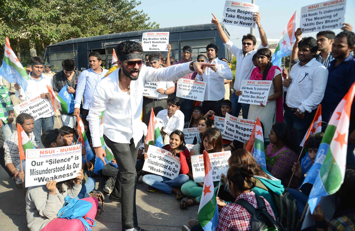 Mumbai NSUI Protest at American Ambassy Bandra Kurla complex.