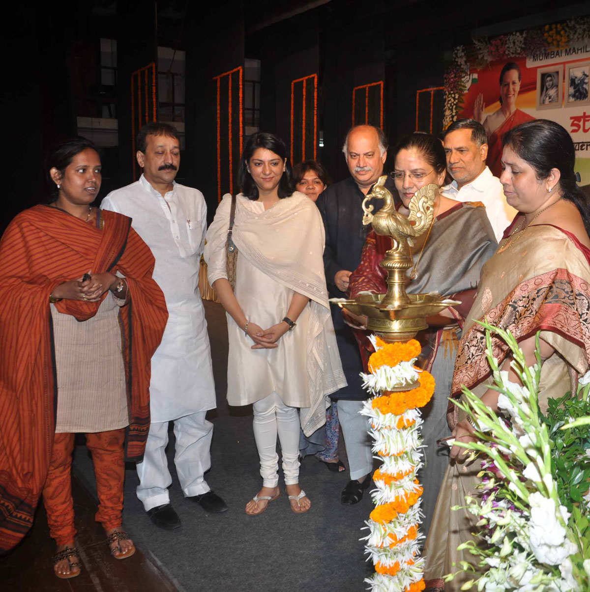 ALL INDIA MAHILA CONGRESS PRESIDENT ANITA VARMA IS SEEN INAUGURATIONON MAHILA SHASHKTIKARAN PARISHAD AT BHAIDAS HALL VILEPARLE.