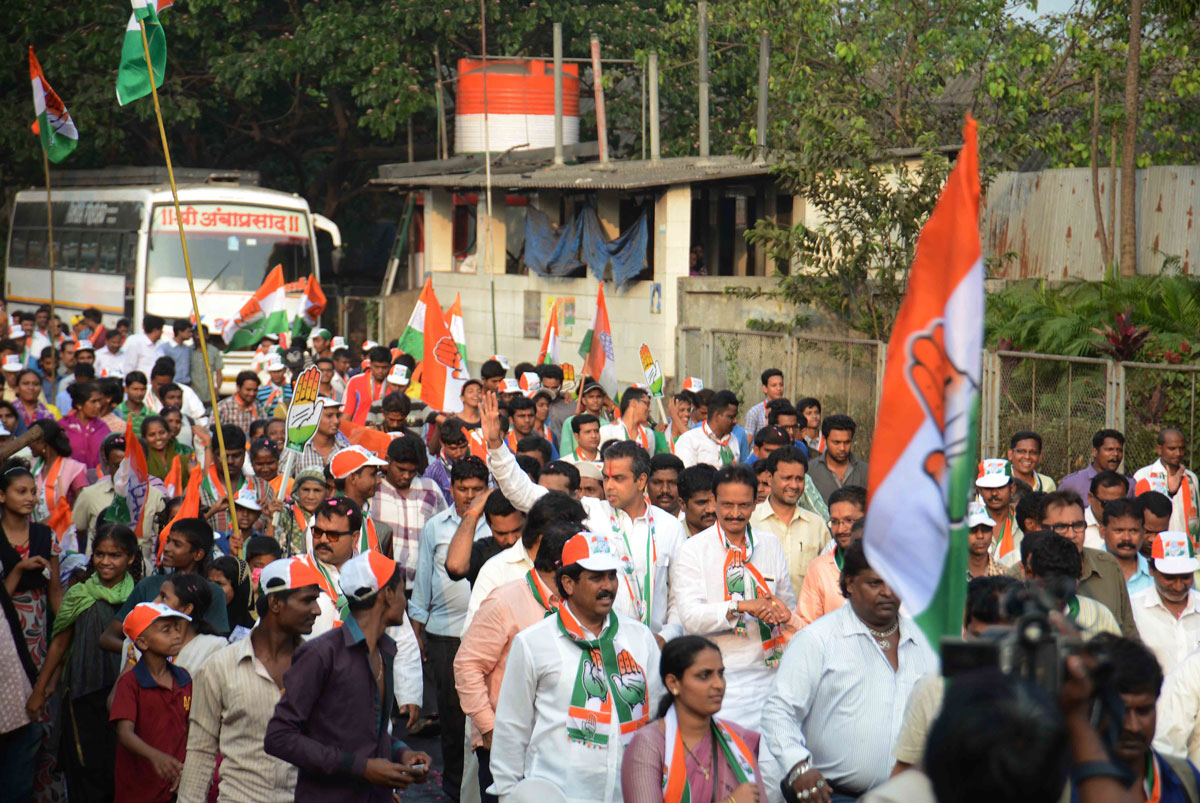 South Mumbai Congress/NCP/PRP (Kawade) Republican Party of India (Democratic) Alliance MP.Candidate Milind Deora Election Campaign Rally at Sewree Assembly Area.