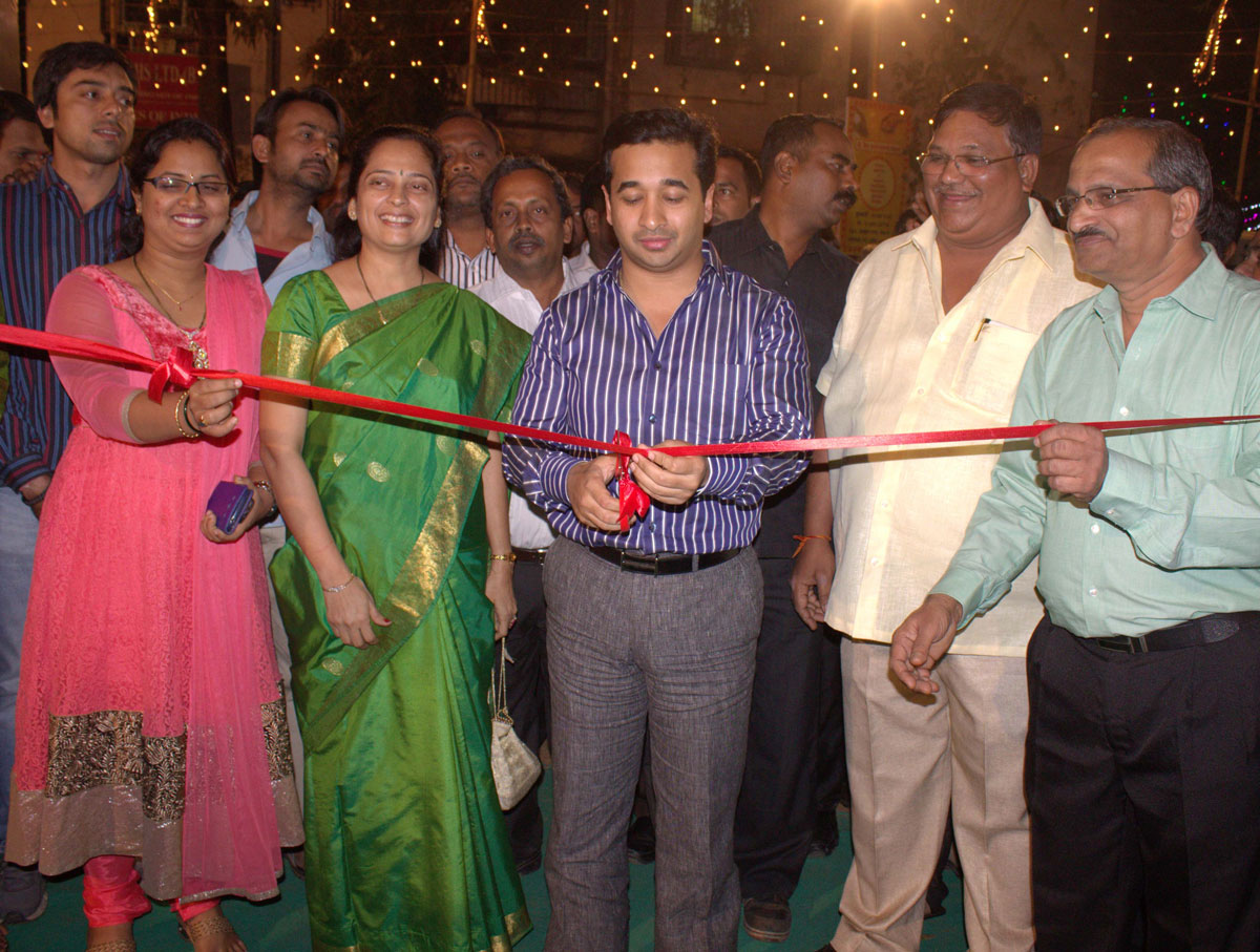 MLA Nitesh Narayanrao Rane at BEST Nagar Goregaon to Inaugurate Malvani Jatra Festival.