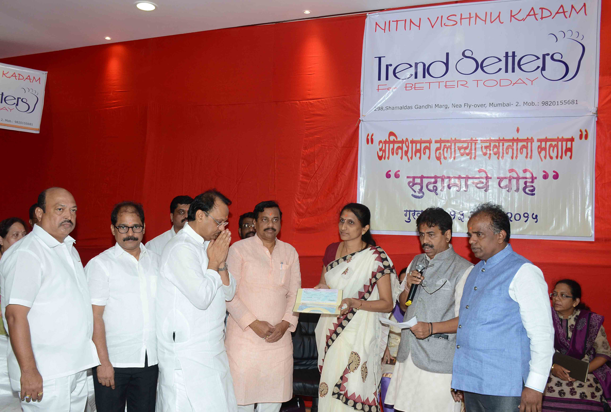NCP Leader's Ajitdada Pawar & Sunil Tatkare at Shree Siddhivinayak Temple Prabhadevi.