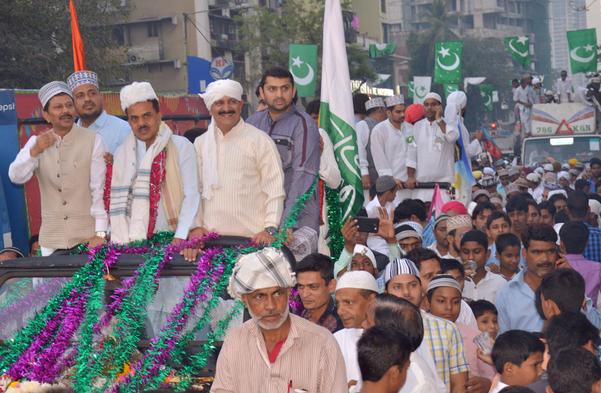 MRCC President Sanjay Nirupam in Eid Milad Processsion at Andheri.