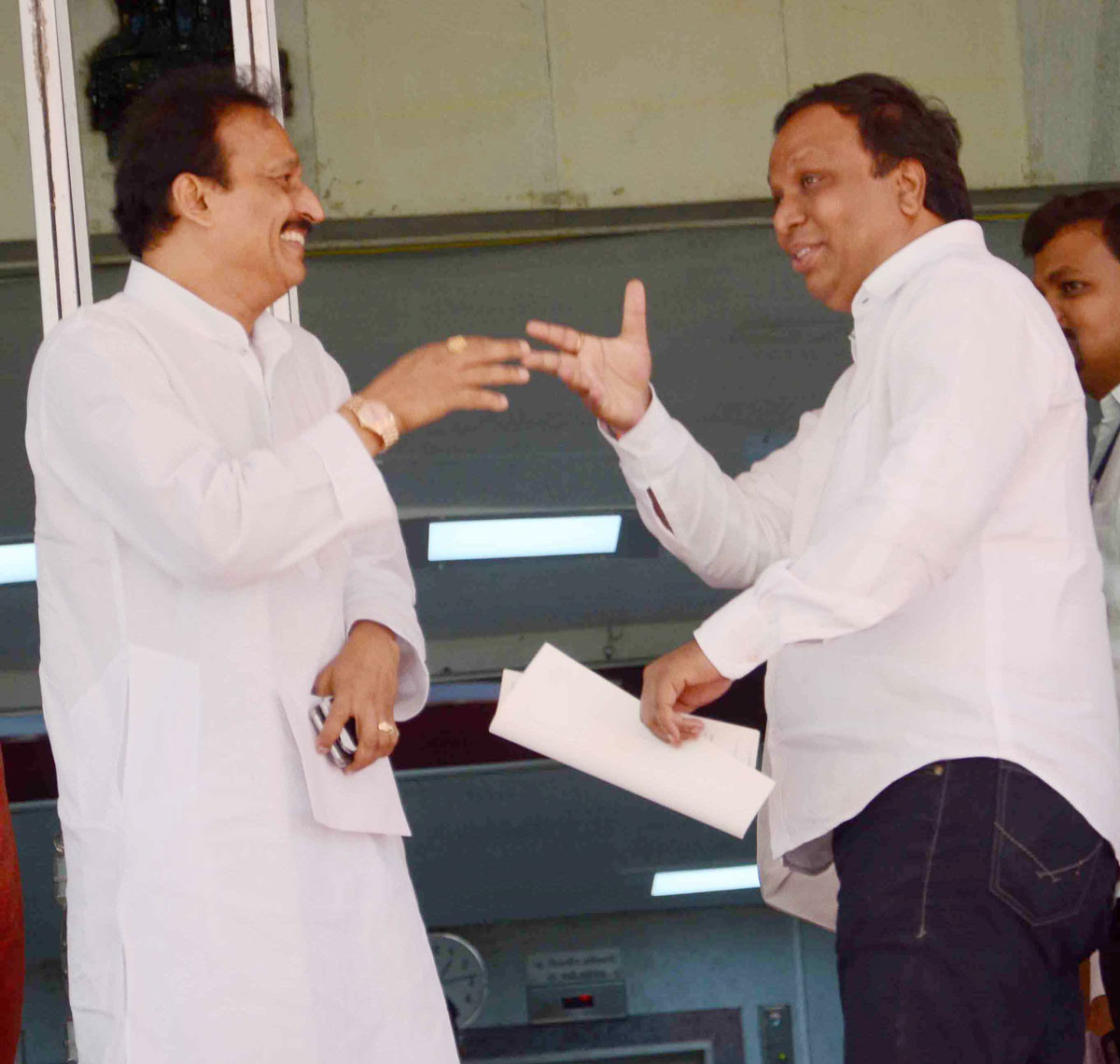 #Budget Session: Ruling Party & Opposition Party Leaders at Vidhan Bhavan Mumbai.