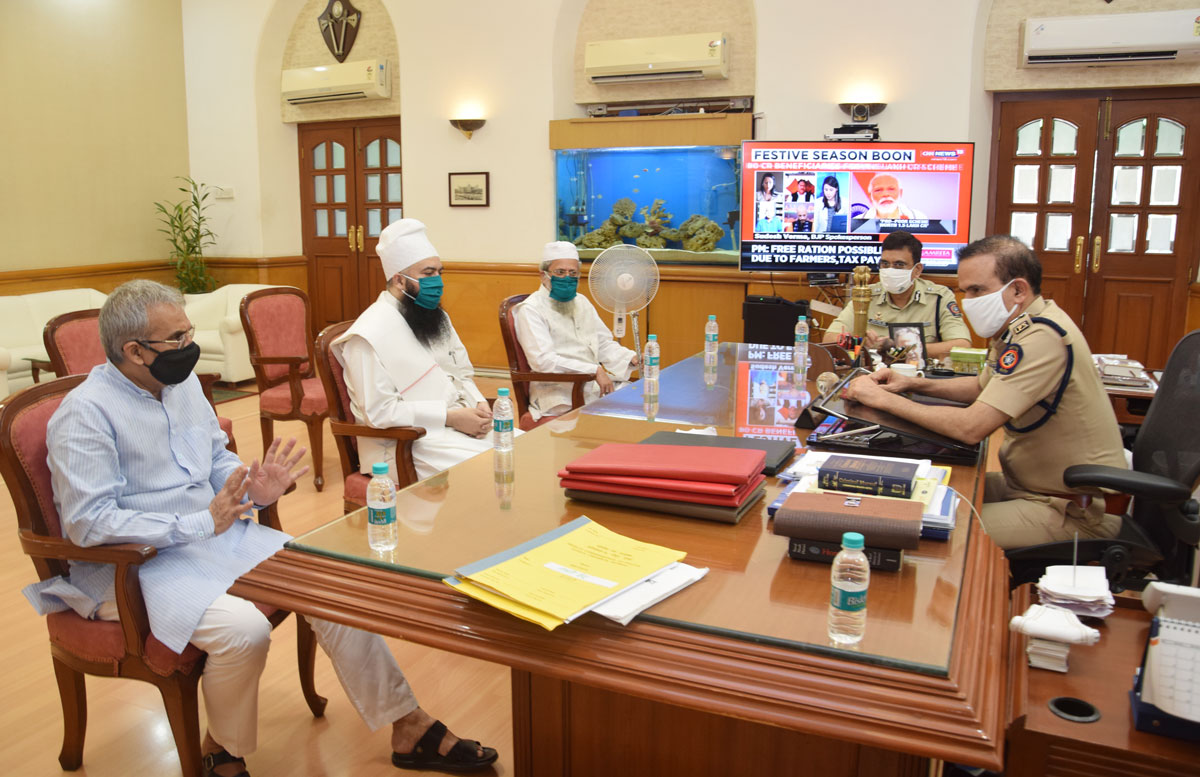 MLA Amin Patel & Maulana Moyin Miya Meets Police Commissioner.