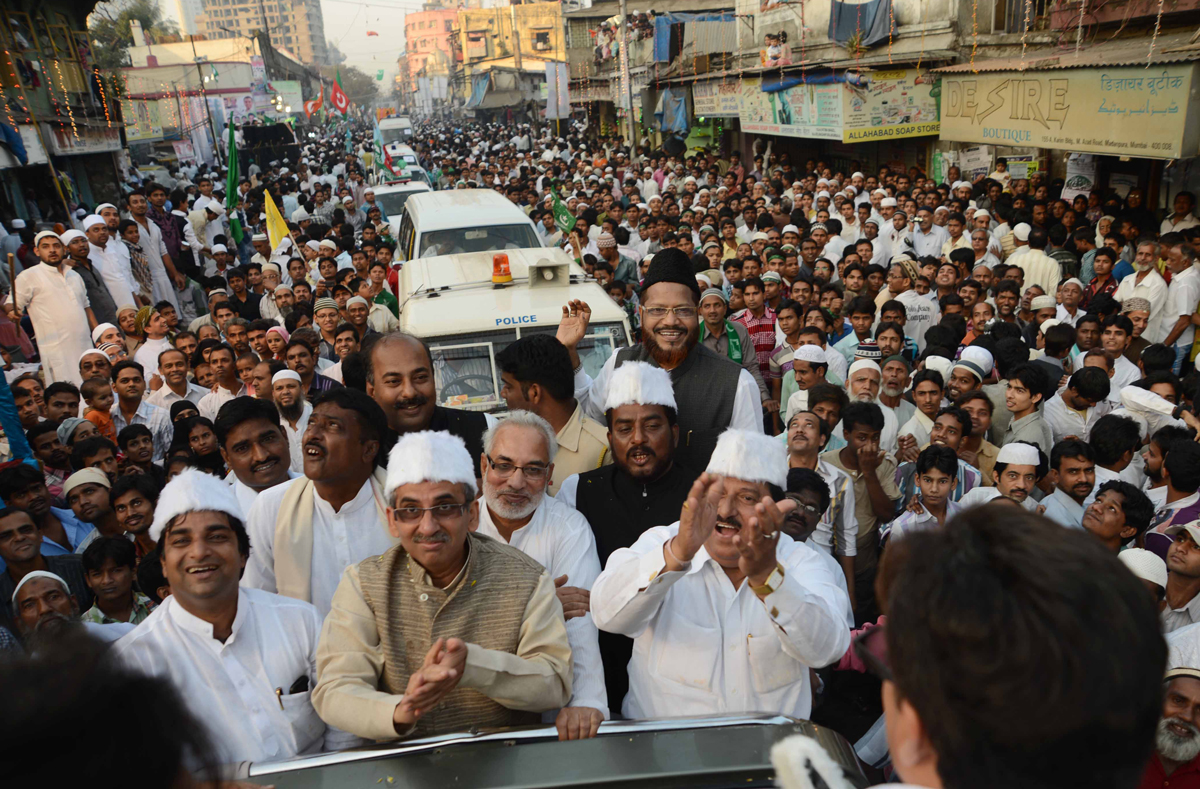 JASHNE EID-MILAD-UN- NABI CELEBRATION IN MUMBAI.