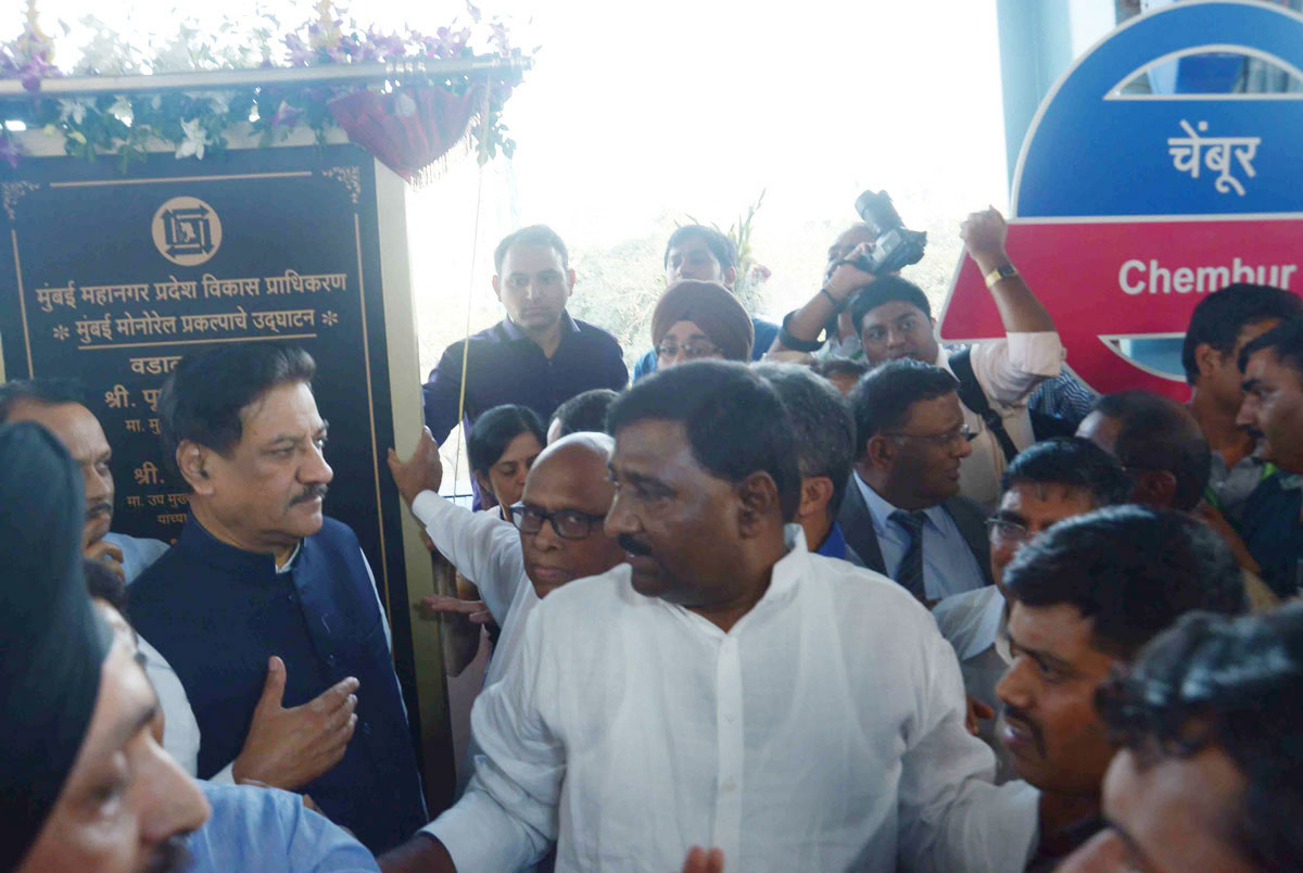 India's first" MONORAIL" inauguration in Mumbai by Chief Minister Prithviraj Chavan.