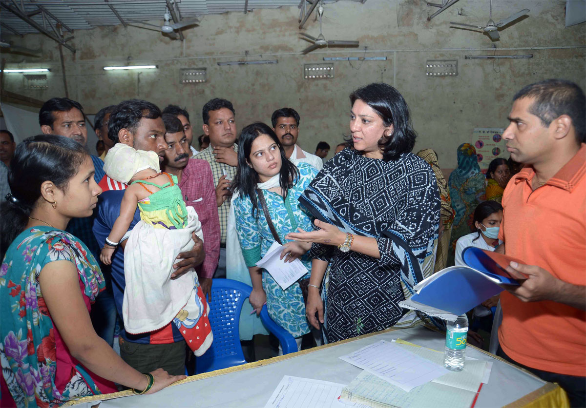 MP.Priya Dutt Org.Free Surgery & Medical Camp at Bandra.