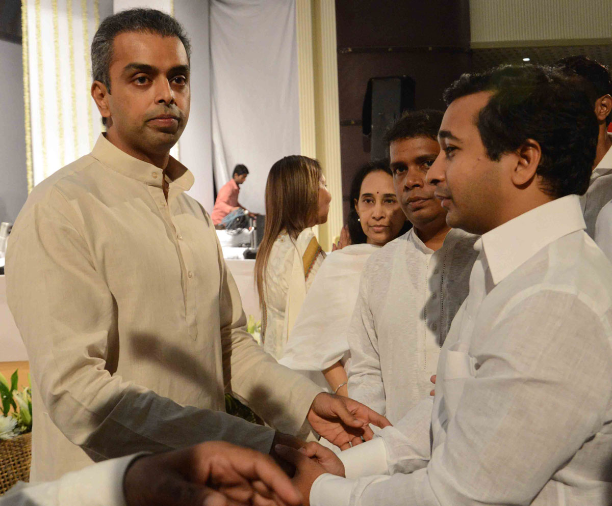 Condolence Meeting To Pay Homage To Senior Congress  Leader Late.Murli Deora at Bhartiy Vidya Bhavan Girgaon Chowpatty.