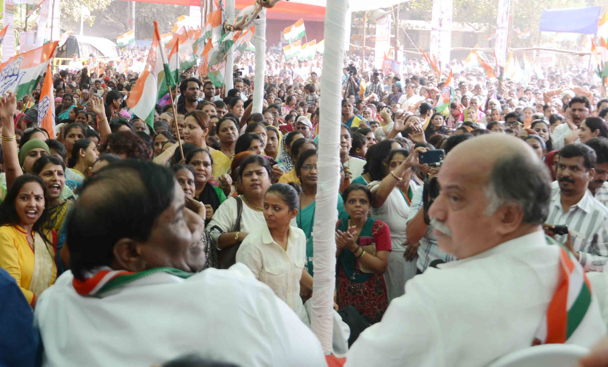 Mumbai Congress Protest Rally Against BMC & Maharashtra Govt.at Azad Maidan.