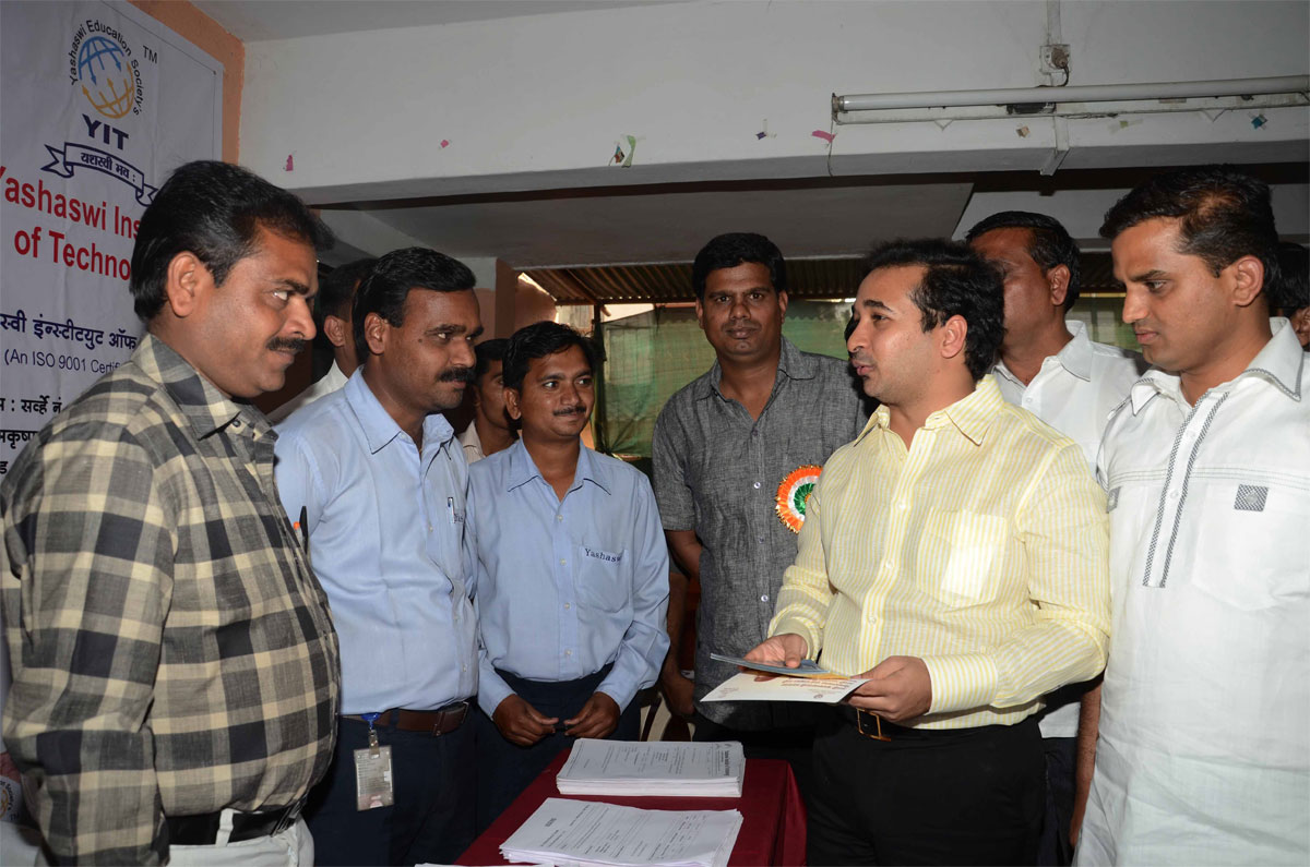 SWABHIMAN SANGHTANA JOB FAIR AT PUNE ON OCCCASION PRESIDENT NITESH NARAYANRAO RANE.