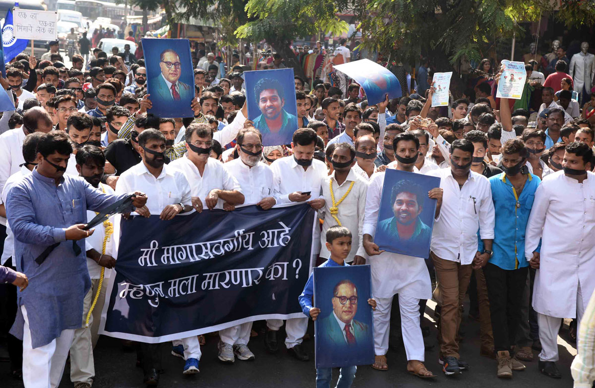 Peace March to Protest Against Govt on Dalit Phd Scholar Rohit Sucide at Hyderabad University at Rajgruh to Chaitybhoomi Dadar.