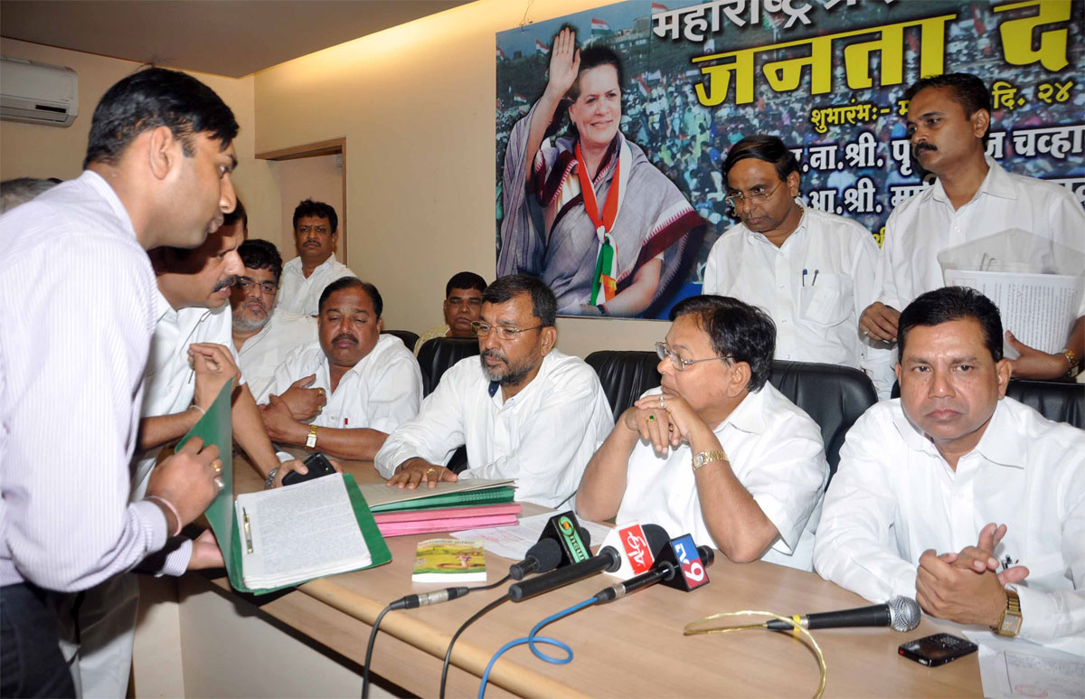 MINISTER DR. PATANGRAO KADAM IN JANTA DARBAR AT GANDHI BHAVAN.
