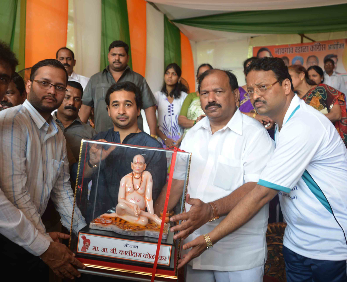 GOVINDA ALA RE ALA !!!!!!