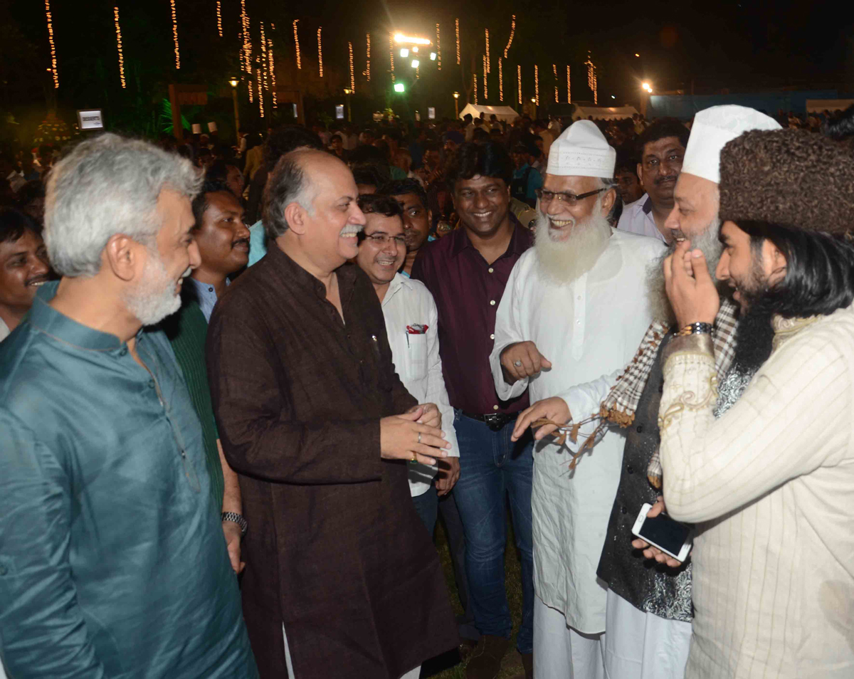 AICC GENERAL SECRETARY & MP. GURUDAS KAMAT ORGANISED EID MILAN PROGRAMME AT COUNTRY CLUB ANDHERI.