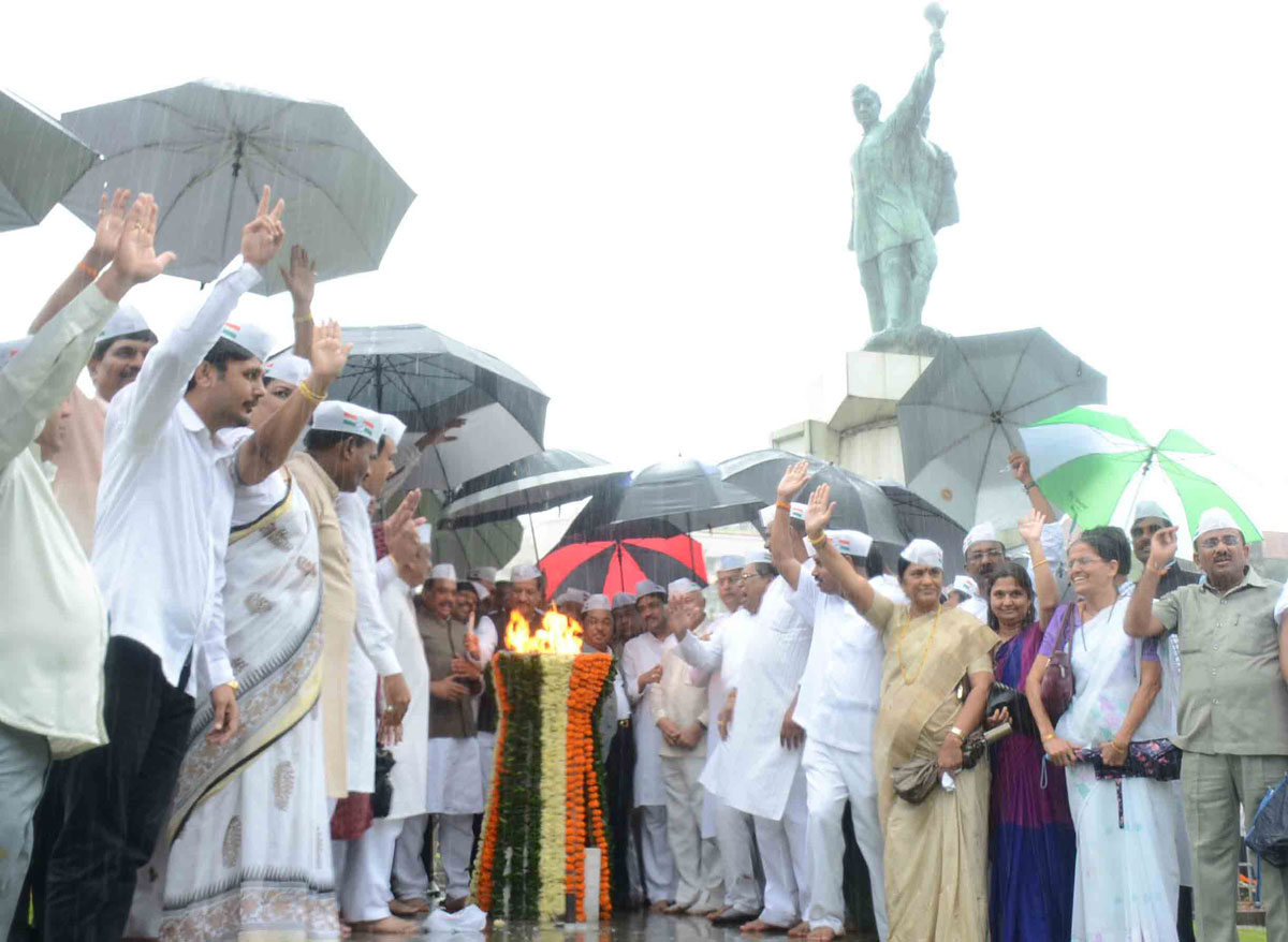 Maharashtra State Congress Committee Start Assembly Election Campaigning at Hutatma Chowk Mumbai