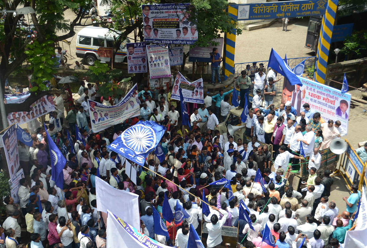 RPI Leader Ramdas Athawale Protest with Party Workers at Borivali against Radhe Maa Issue.