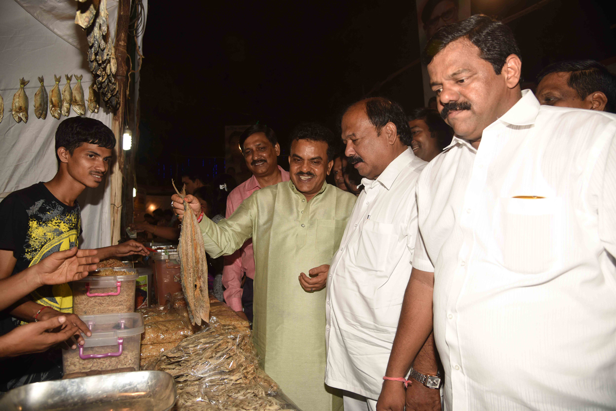 Mumbai Congress President Sanjay Nirupam visit "Malwani Jatra Mahotsav"at Naigaon Dadar.