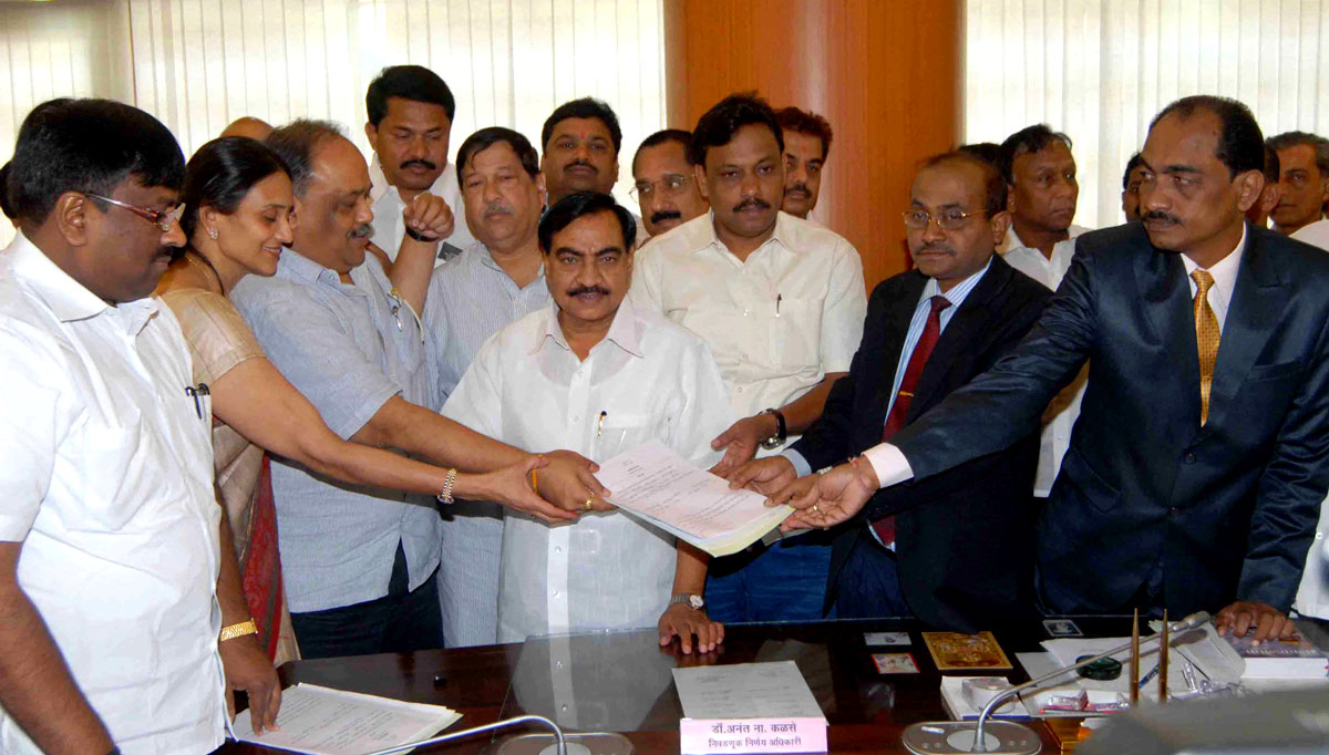 RAJYA SABHA NOMINATION FORM FILLED BY BJP CANDIDATE AJAY SANCHETI AT VIDHAN BHAVAN MUMABI.