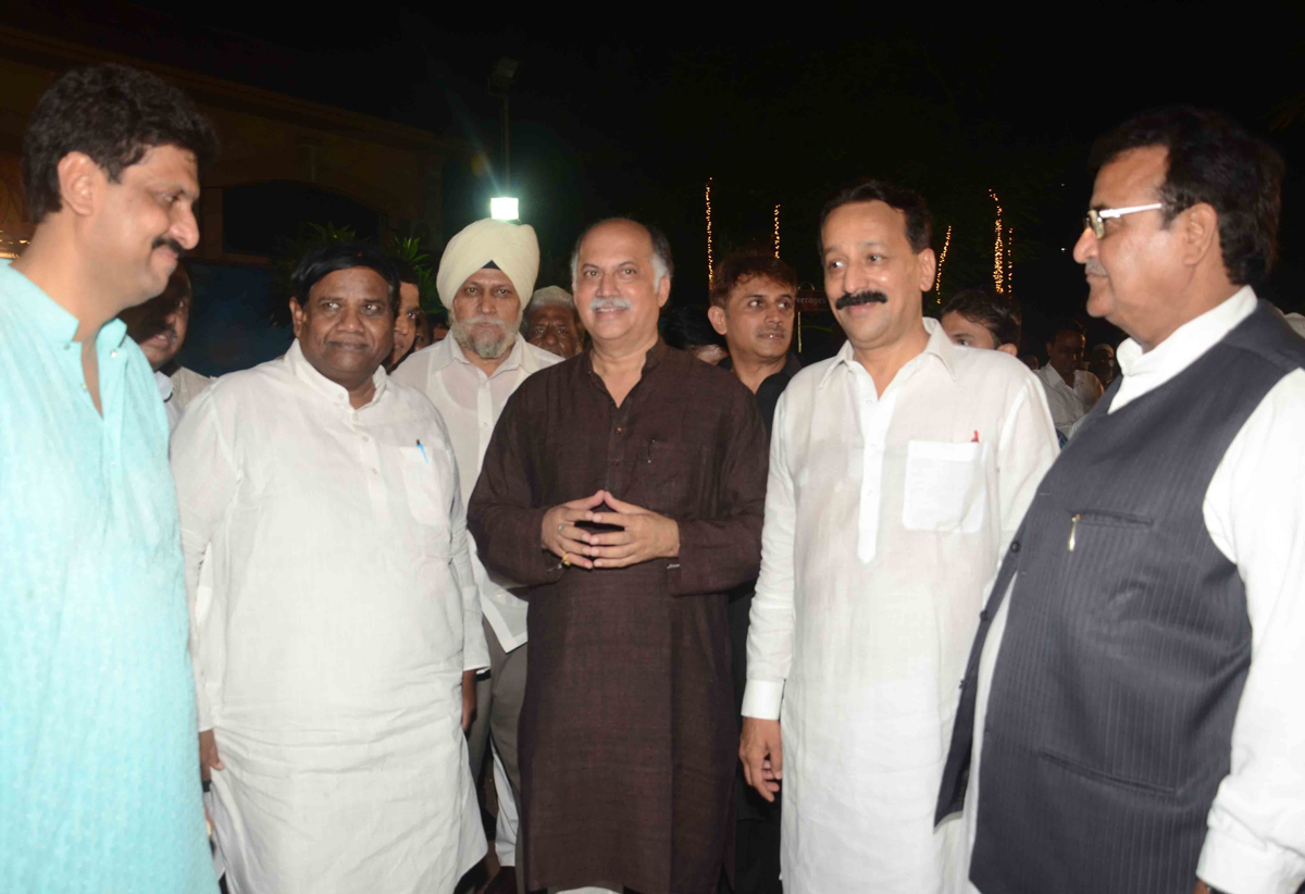 AICC GENERAL SECRETARY & MP. GURUDAS KAMAT ORGANISED EID MILAN PROGRAMME AT COUNTRY CLUB ANDHERI.