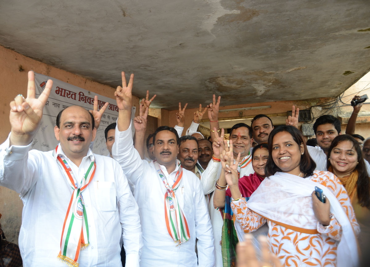 Kalina Assembly Congress Candidate Kripashankar Singh Filed Nomination Form.