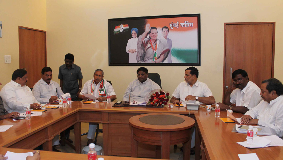 AICC Gen.Sec.Mohan Prakash & MRCC President Prof.Janardan Chandurkar at Rajiv Gandhi Bhavan.