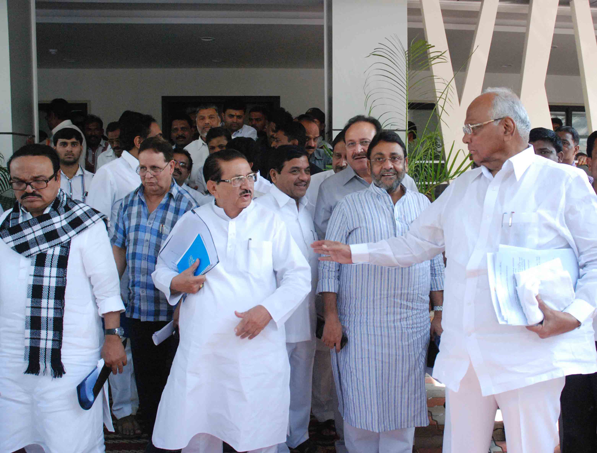 NCP CHIEF & UNION MINISTER SHARD PAWAR AT NCP BHAVAN.