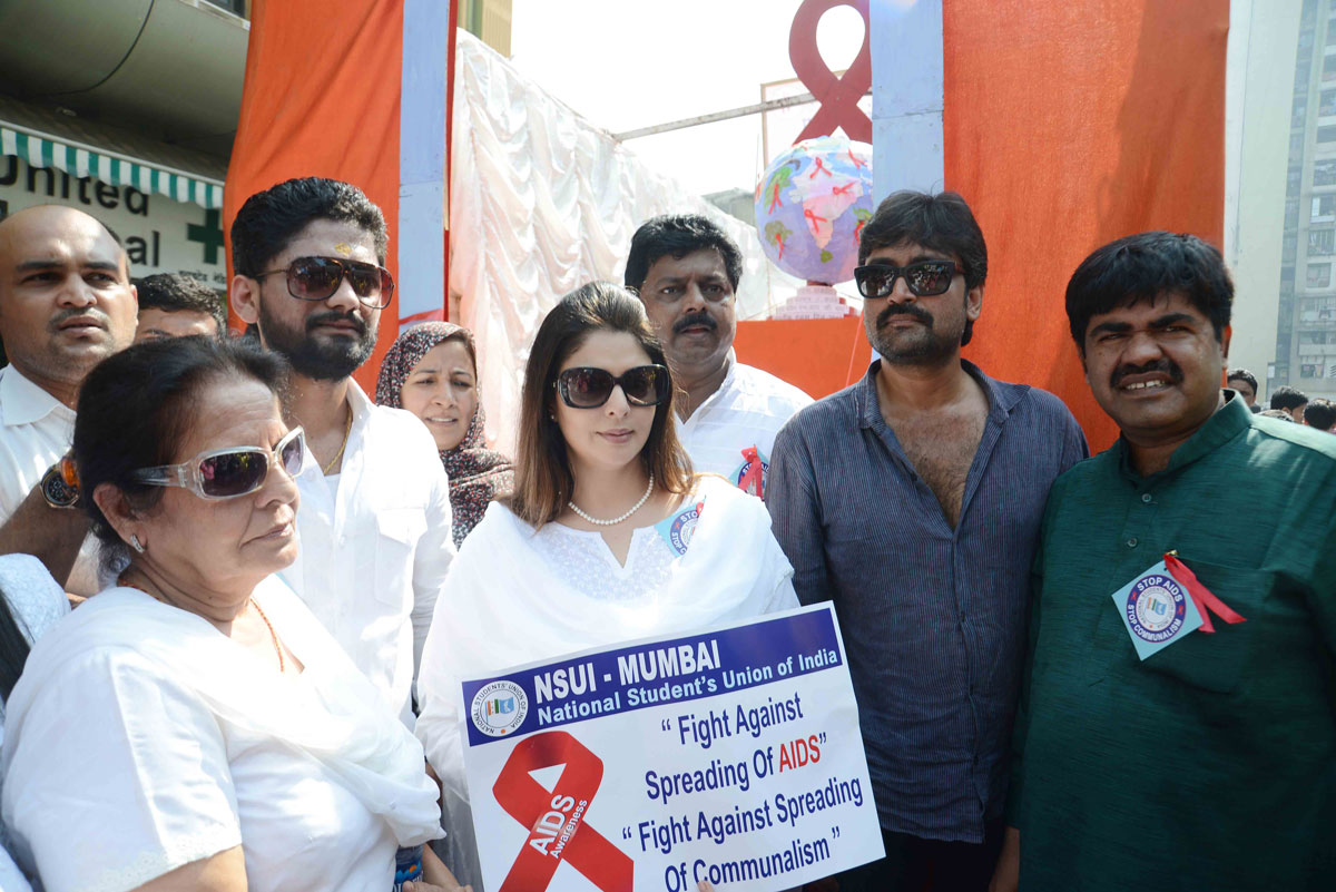 World Aids Day,The Nationalist Students Union of India (NSUI) Organised A Campaign At Mumbai's Kamathipura Area.