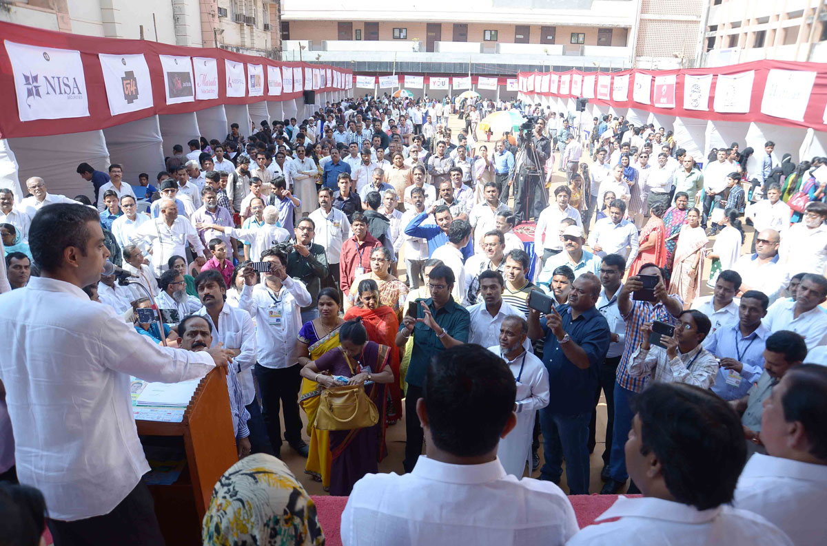 MP.Milind Deora in Job Fair Organized By Sparsh at Nagpada Saboo Siddik Polytechnic College.