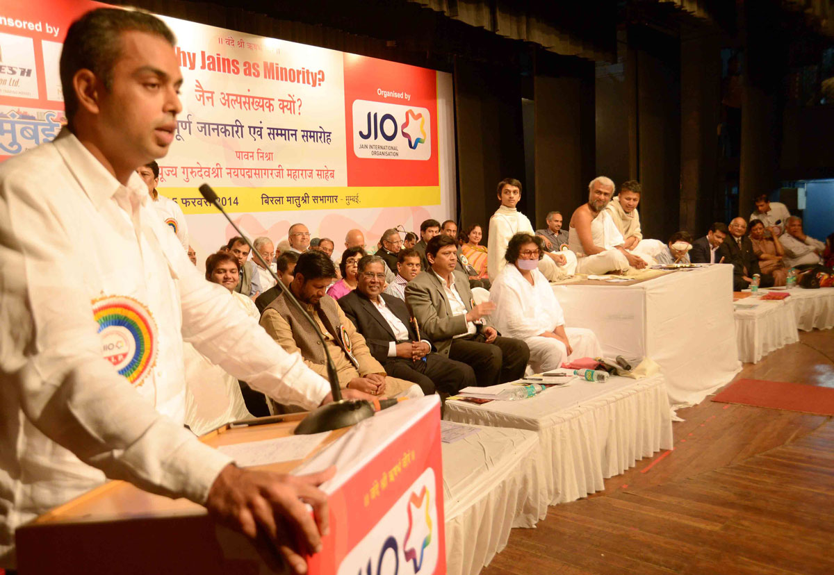 Union Minister of Minority Affairs K.Rehman Khan & Union Minister Milind Deora during Jain International Organization Function.
