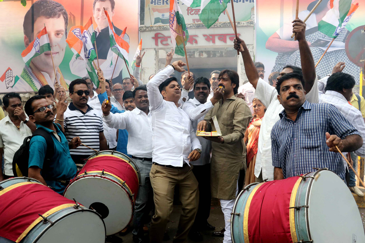 MPCC Celebrating at Tilak Bhavan.